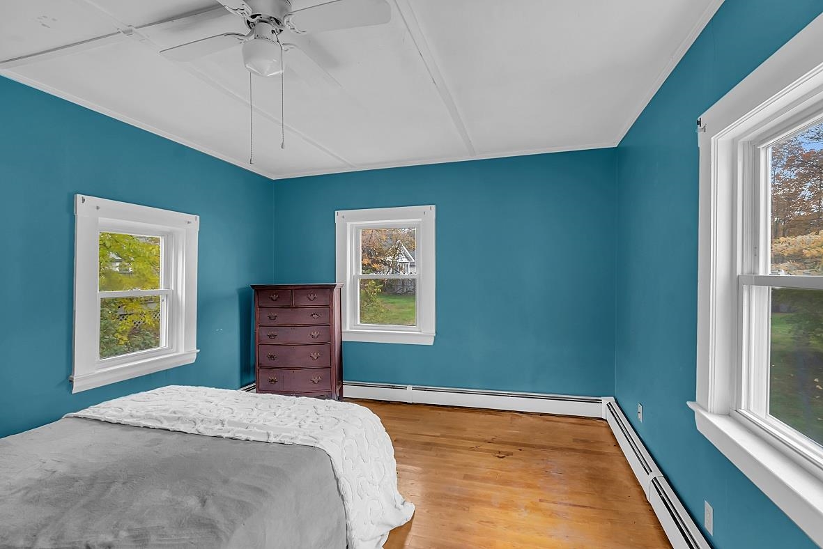 14 Spring Street Salem, NH 03079 - Photo 17 of 28 Gallery Image 17