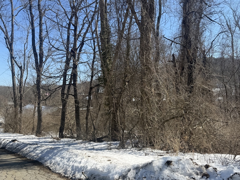 2 Spring Street Hardwick, MA 01031 - Photo 5 of 5