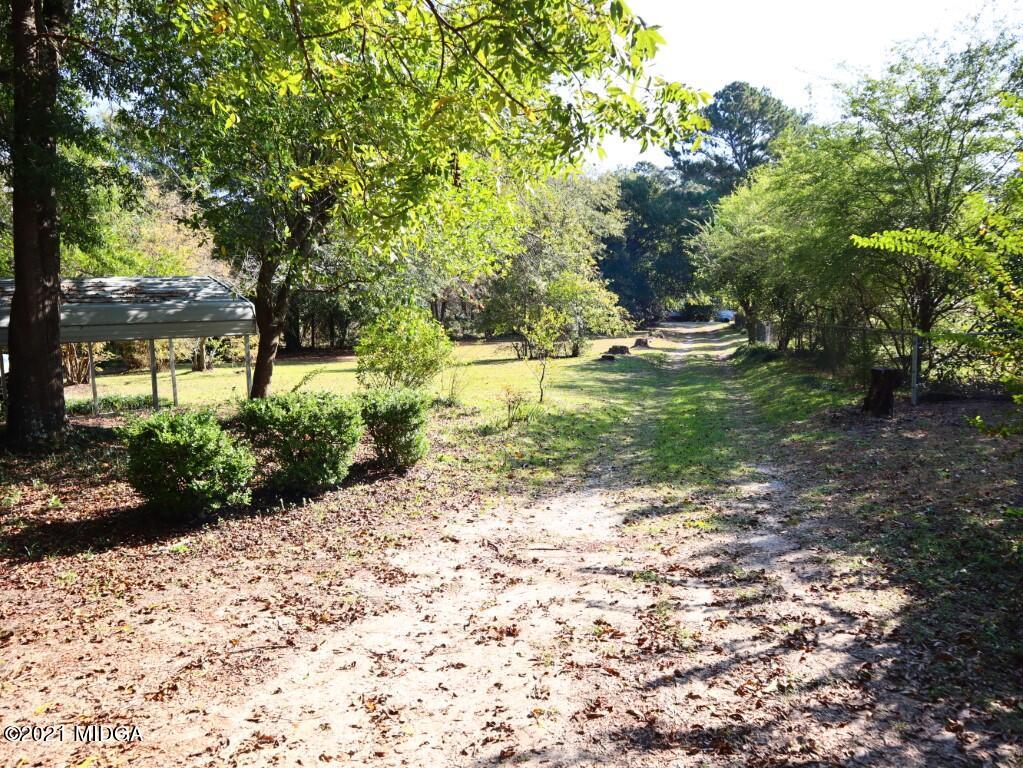 3388 Mogul Road Macon, GA 31217 - Photo 19 of 19 19 Driveway