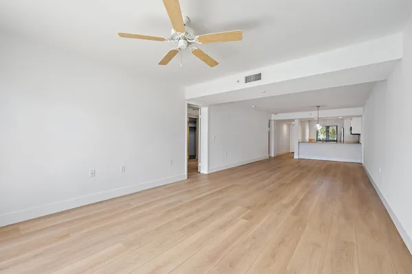 $3,200 | 1501 Marina Isle Way, Unit 202, Jupiter, FL 33477