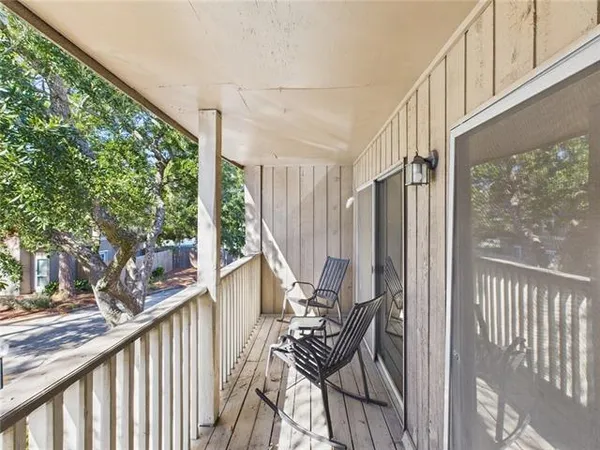 $1,350 | 8155 Jefferson Highway, Unit 305, Baton Rouge, LA 70809