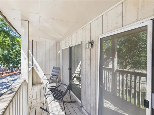 $1,350 | 8155 Jefferson Highway, Unit 305, Baton Rouge, LA 70809