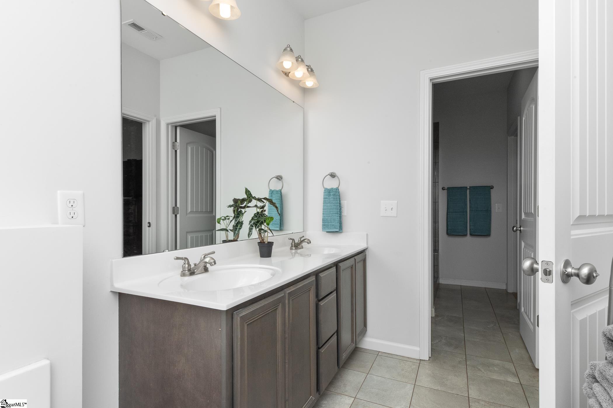 304 Ellsberry Way Greer, SC 29651 - Photo 11 of 28