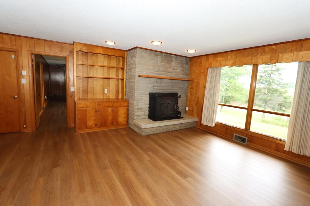 37358 Lee Highway Glade Spring, VA 24340 - Photo 12 of 37 13