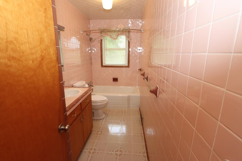 37358 Lee Highway Glade Spring, VA 24340 - Photo 19 of 37 20