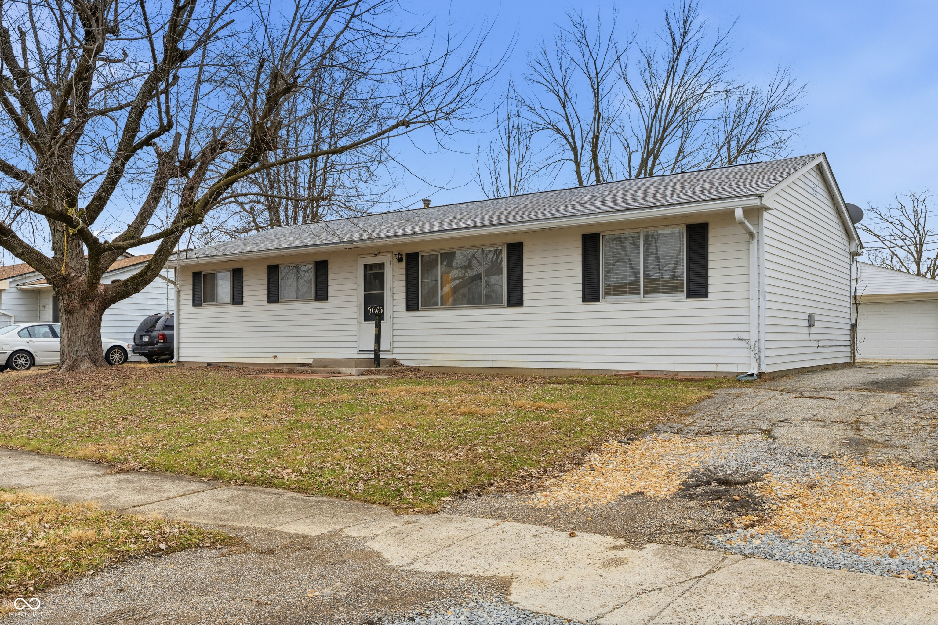 5645 Rinehart Avenue Indianapolis, IN 46241 - Photo 3 of 21