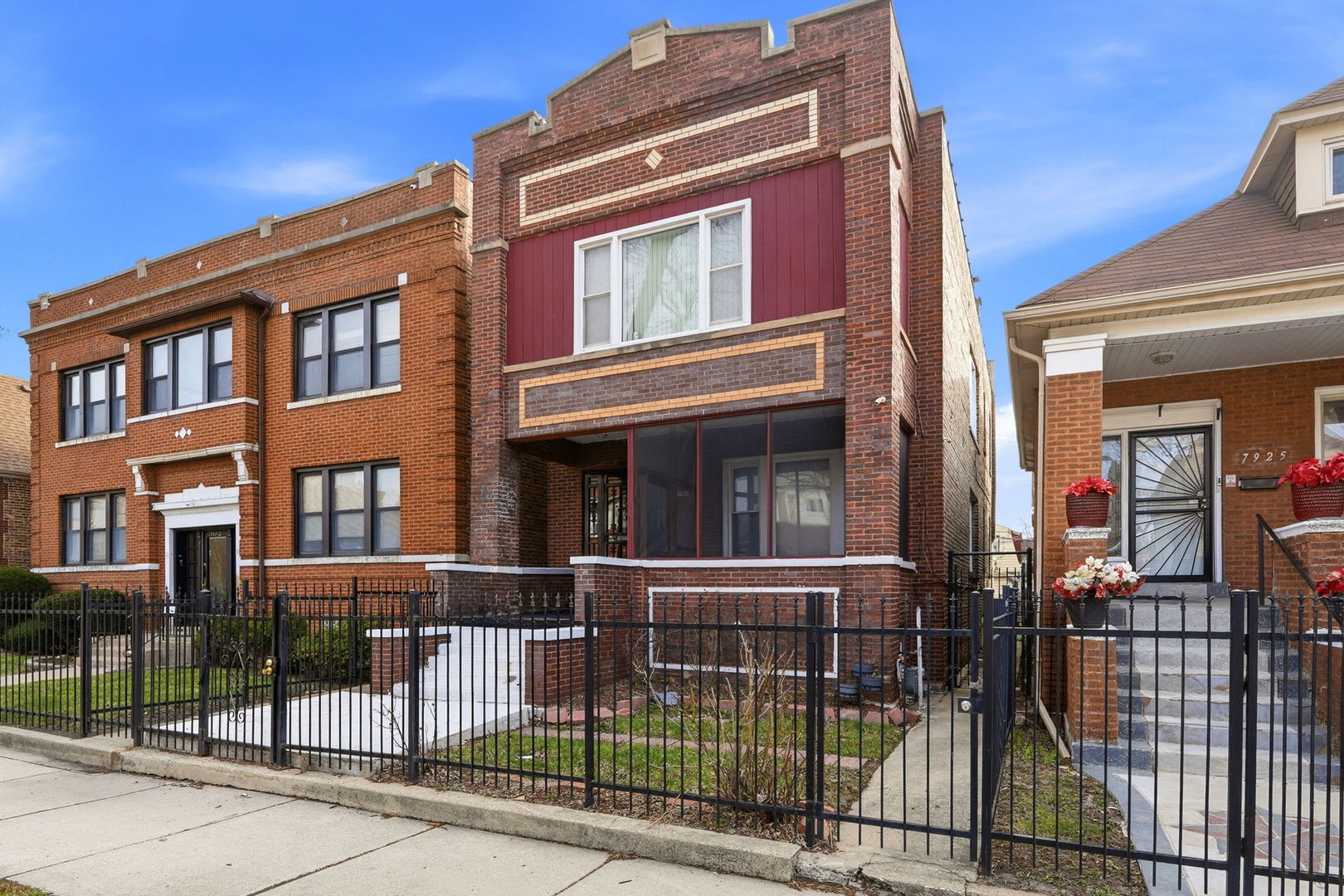 7923 South Carpenter Street Chicago, IL 60620 - Photo 2 of 34 front view of a building