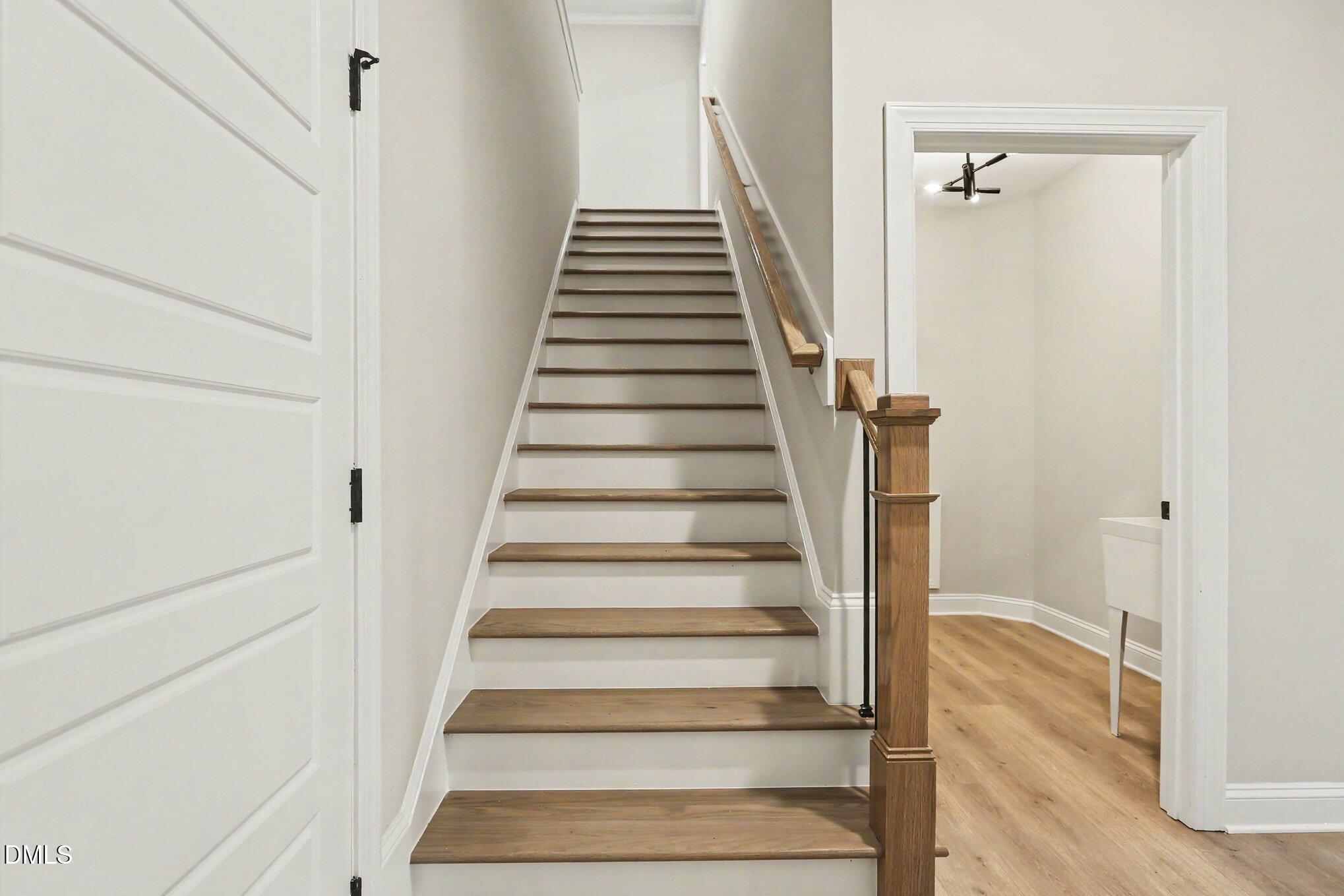 111 East Spring Street Oxford, NC 27565 - Photo 4 of 30