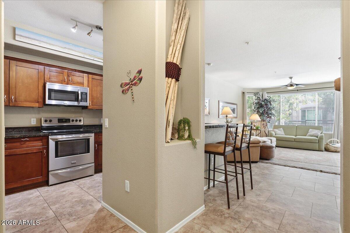 435 West Rio Salado Parkway, Unit 111 Tempe, AZ 85281 - Photo 6 of 44 03-435 W Rio Salado Pkwy #111_RedHogMedi