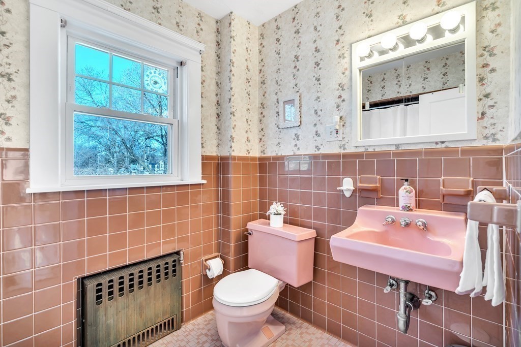 56 Mayall Road Waltham, MA 02453 - Photo 19 of 29 Gallery Image 19