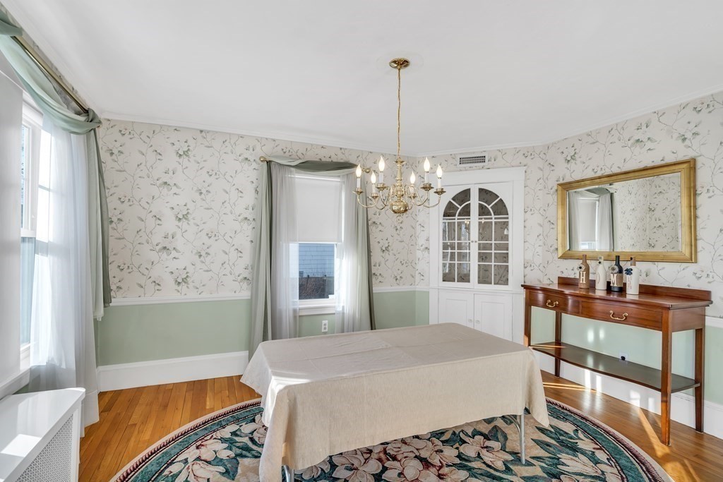 56 Mayall Road Waltham, MA 02453 - Photo 8 of 29 Gallery Image 8