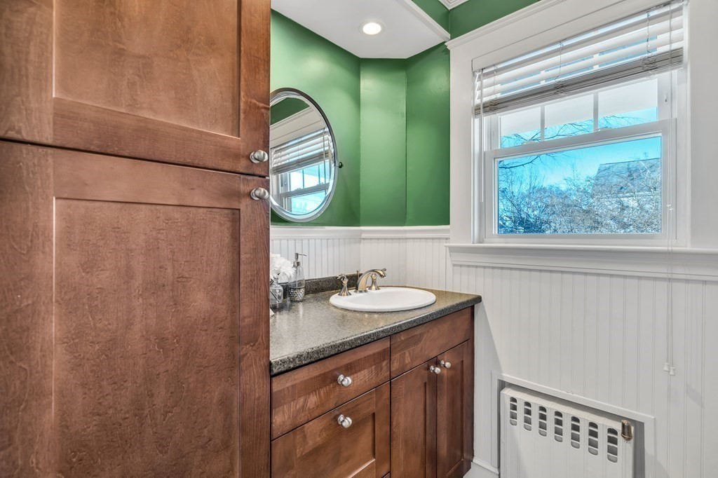 56 Mayall Road Waltham, MA 02453 - Photo 10 of 29 Gallery Image 10