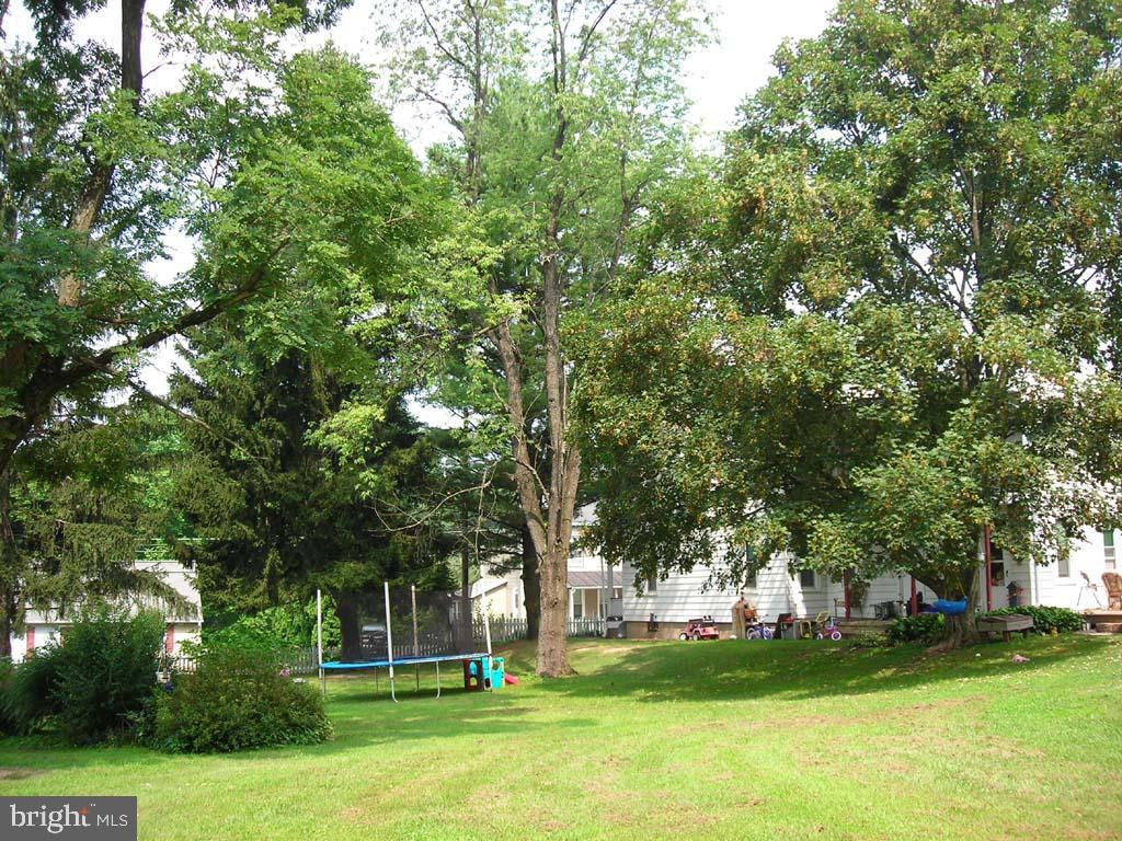 1210 Sandhill Road Lebanon, PA 17046 - Photo 9 of 10 Gallery Image 9