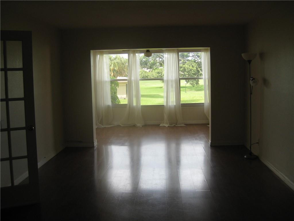 9355 Southwest 8th Street, Unit 220 Boca Raton, FL 33428 - Photo 5 of 10 Photo 5
