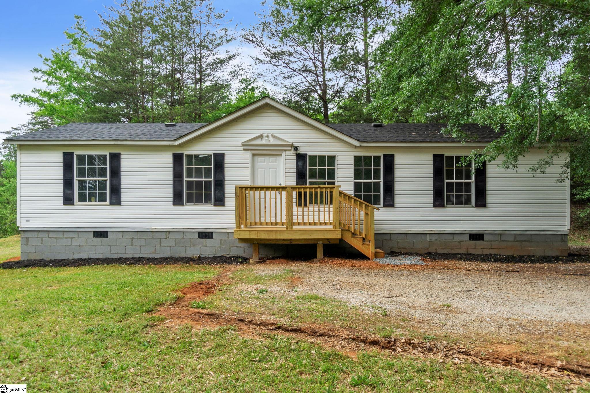 109 Wiley Road Liberty, SC 29657 - Photo 1 of 28