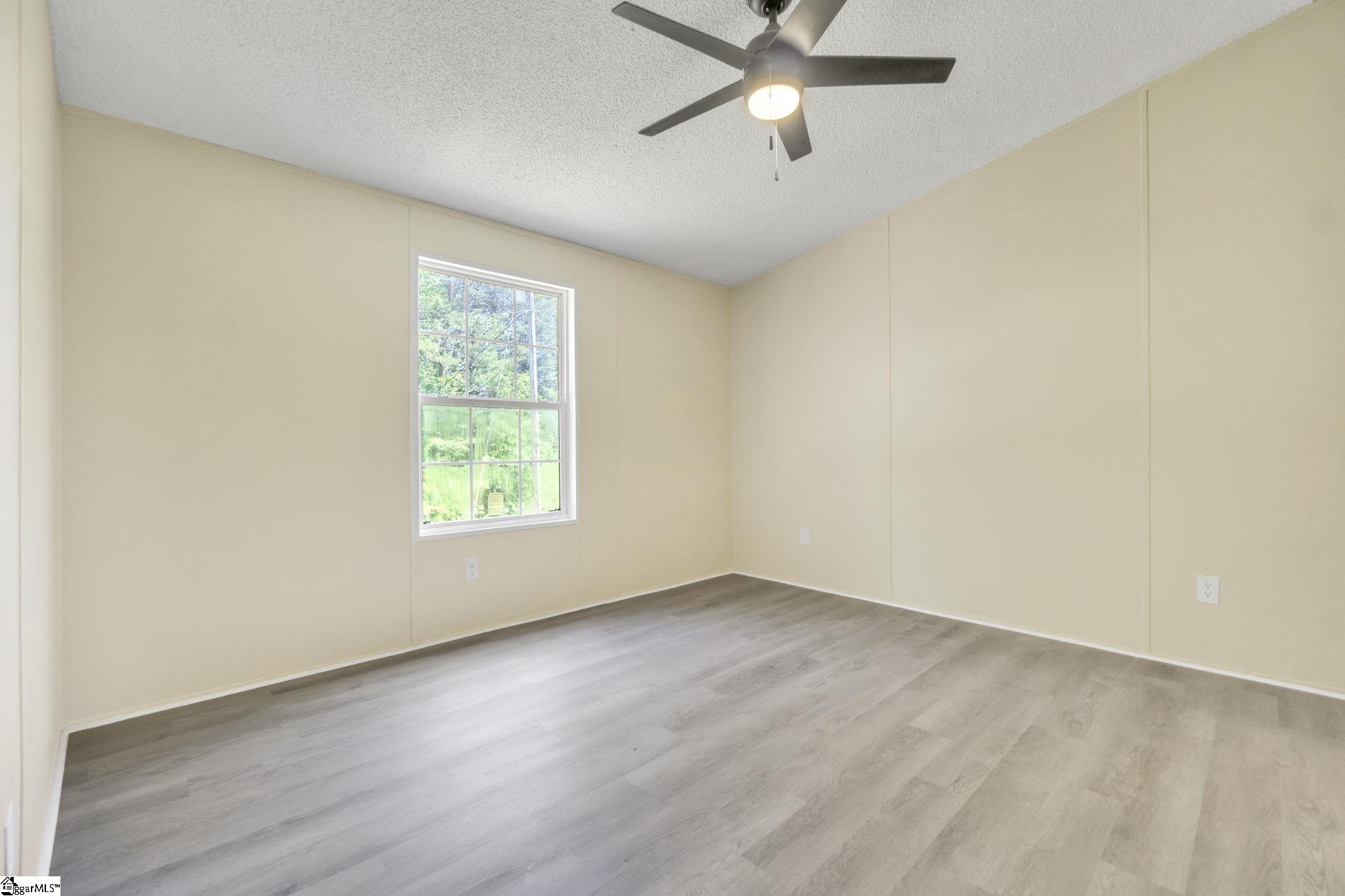 109 Wiley Road Liberty, SC 29657 - Photo 16 of 28