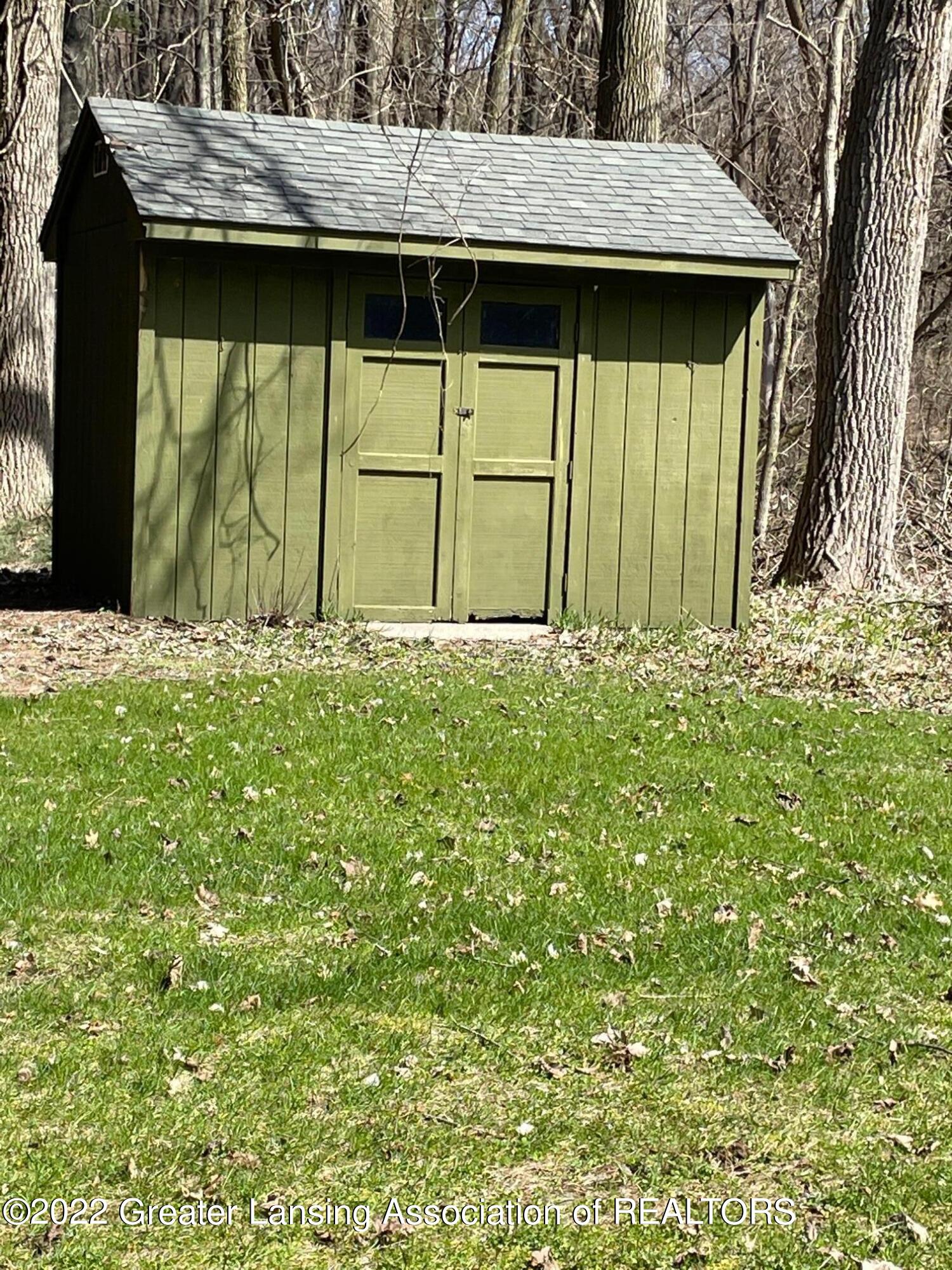 1348-1350 West Stoll Road Dewitt, MI 48820 - Photo 9 of 10 1348-1350 W. Stoll Shed