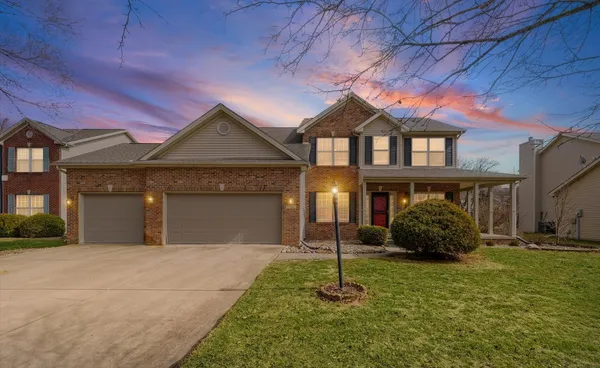 $525,000 | 2010 Strand Drive, Champaign, IL 61822