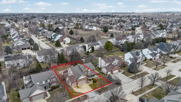 $525,000 | 2010 Strand Drive, Champaign, IL 61822