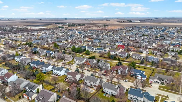 $525,000 | 2010 Strand Drive, Champaign, IL 61822