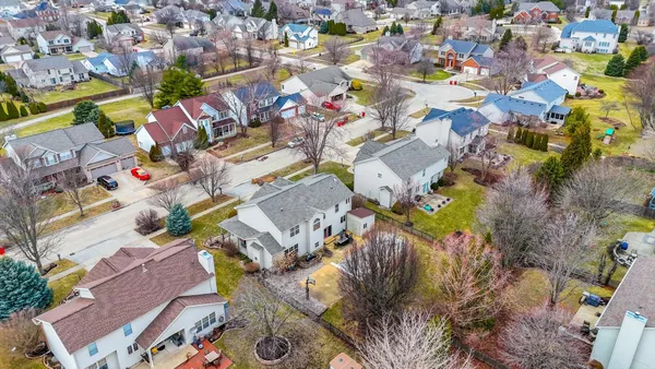 $525,000 | 2010 Strand Drive, Champaign, IL 61822