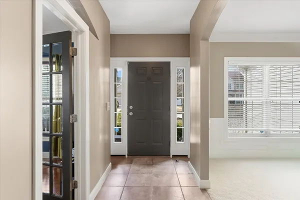 $525,000 | 2010 Strand Drive, Champaign, IL 61822