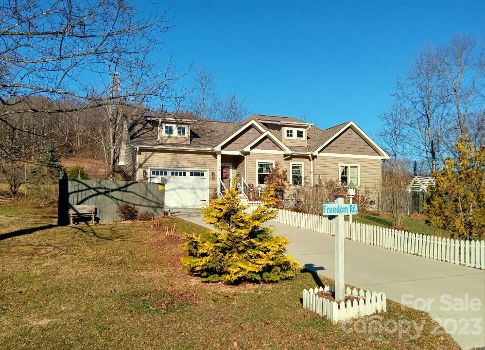 148 Freedom Road Hendersonville, NC 28792 - Photo 31 of 31 Gallery Image 31