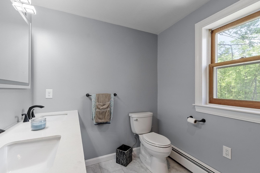 79 Tyler Road Townsend, MA 01469 - Photo 34 of 42