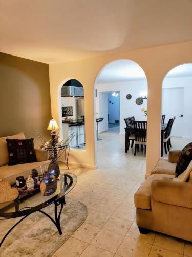 3124 Southwest 63rd Avenue Miami, FL 33155 - Photo 7 of 39