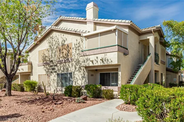$1,250 | 5710 East Tropicana Avenue, Unit 1108, Las Vegas, NV 89122