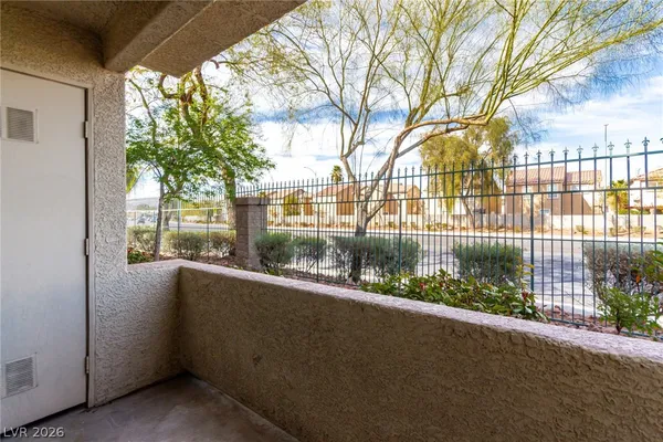 $1,250 | 5710 East Tropicana Avenue, Unit 1108, Las Vegas, NV 89122