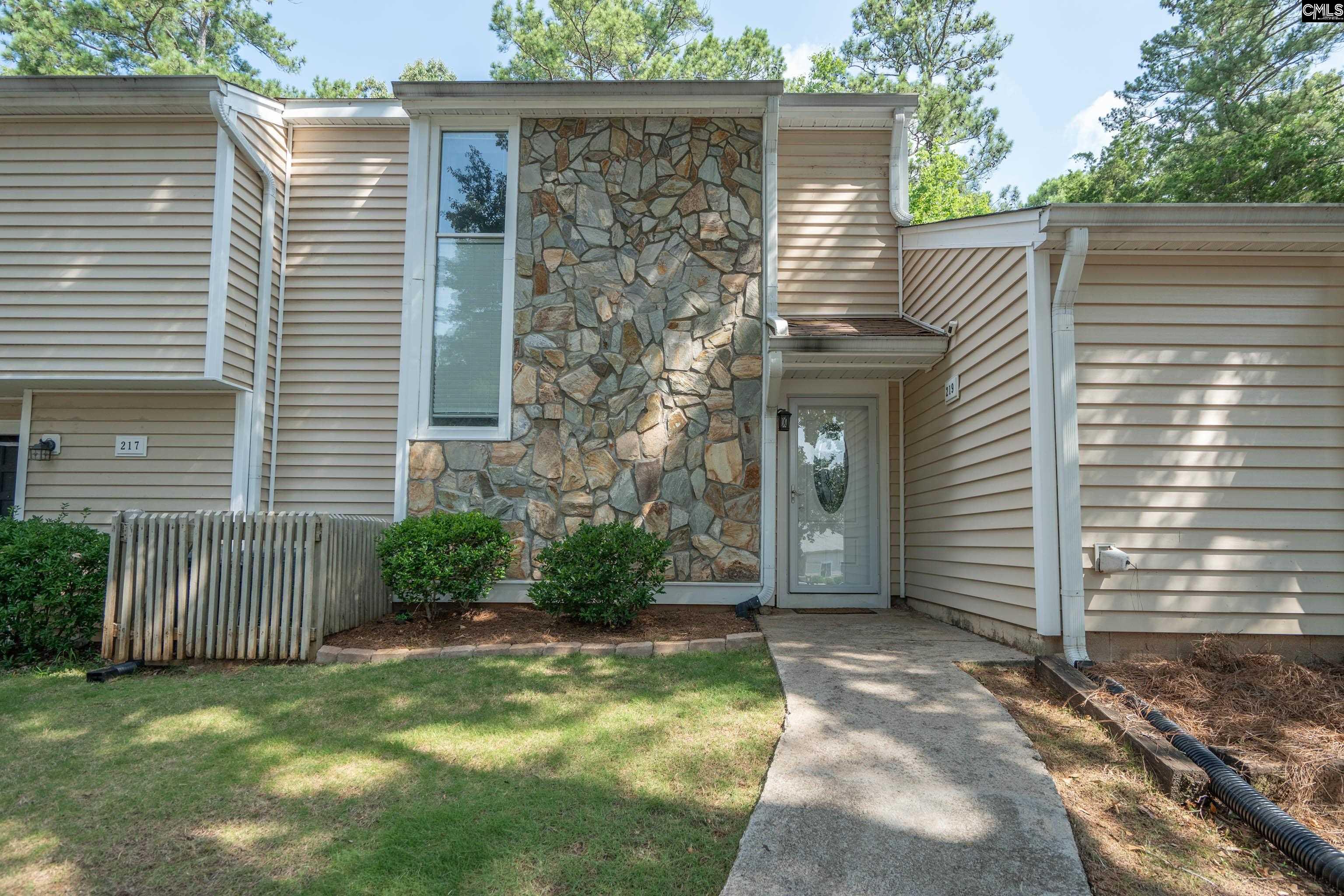 219 Mariners Row Columbia, SC 29212 - Photo 2 of 34