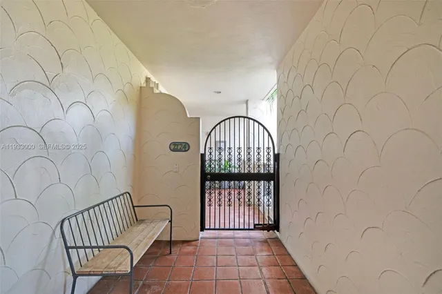 $4,850,000 | 2124 Fisher Island Drive, Unit 2124, Miami Beach, FL 33109