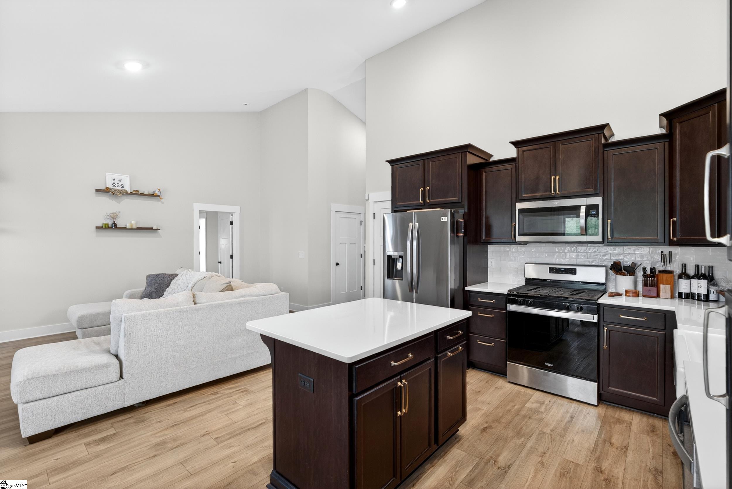128 Whitman Way Easley, SC 29642 - Photo 8 of 35
