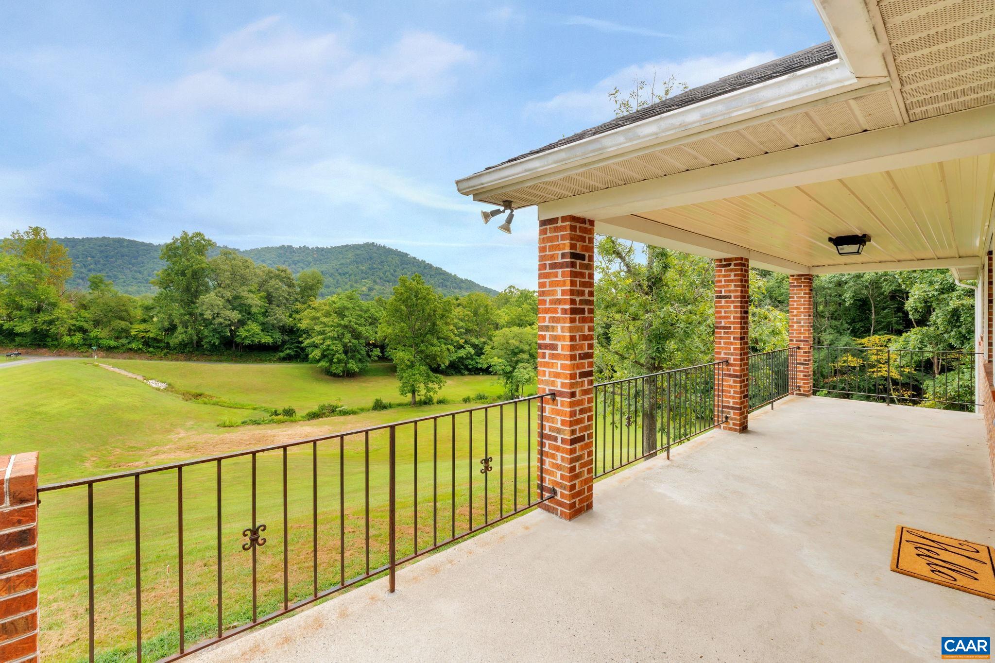 83 Poplar Lake Road Stanardsville, VA 22973 - Photo 6 of 75 Gallery Image 6