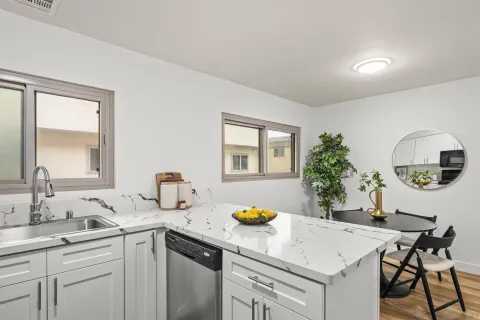 $599,000 | 2640 Worden Street, Unit 214, San Diego, CA 92110