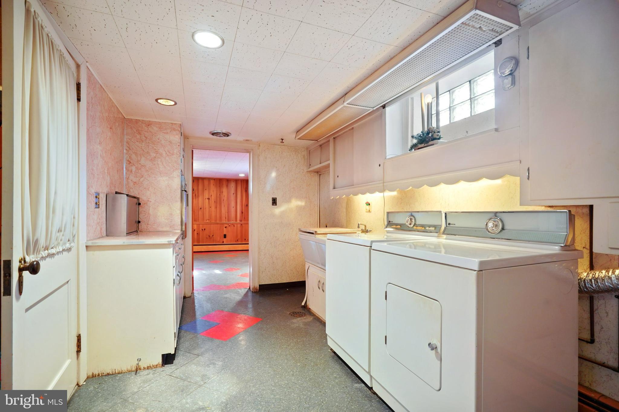 1652 Ridgeview Avenue Lancaster, PA 17603 - Photo 25 of 44 Gallery Image 25