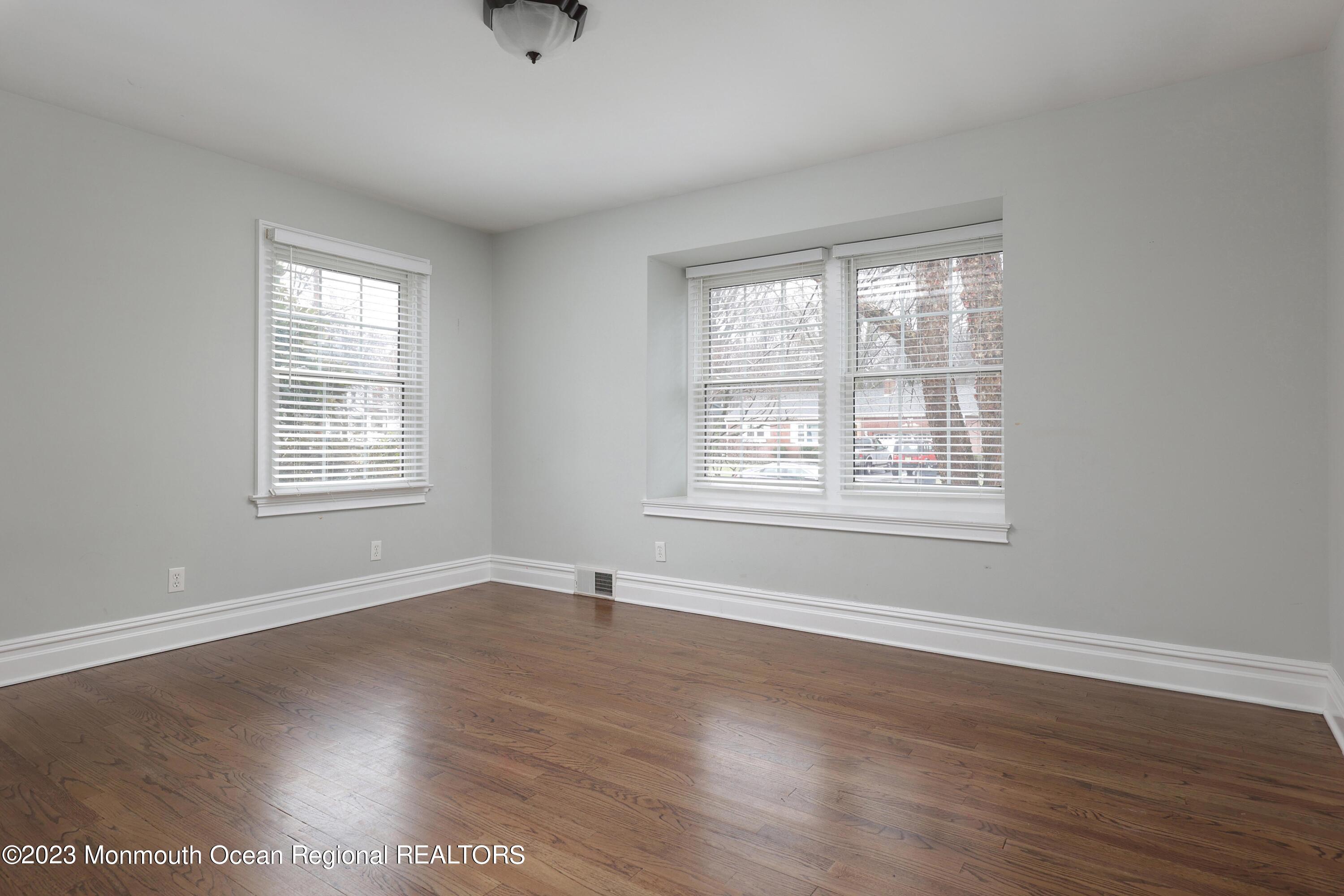 7 Rutgers Drive Fair Haven, NJ 07704 - Photo 16 of 28 758A4114