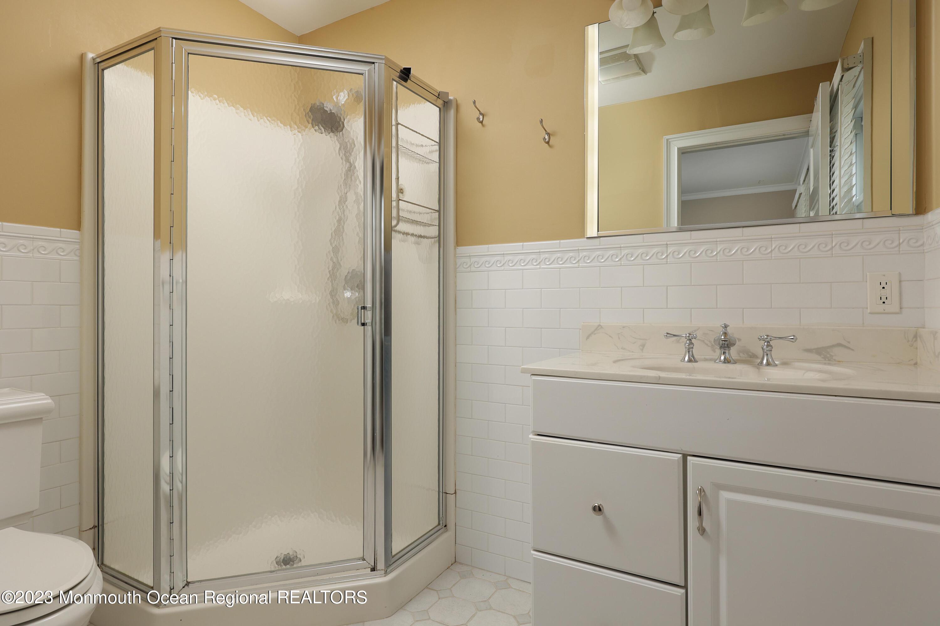 7 Rutgers Drive Fair Haven, NJ 07704 - Photo 21 of 28 758A4127