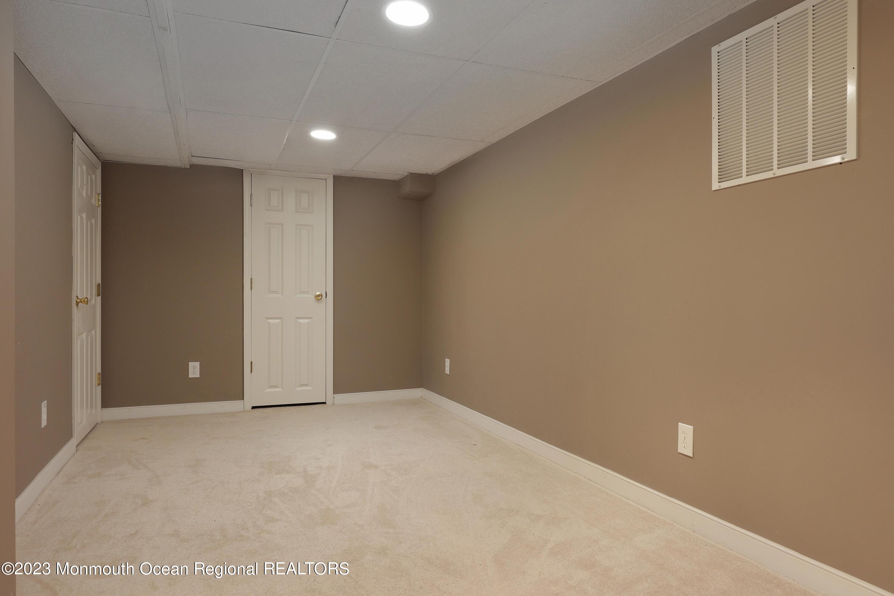 7 Rutgers Drive Fair Haven, NJ 07704 - Photo 23 of 28 758A4135