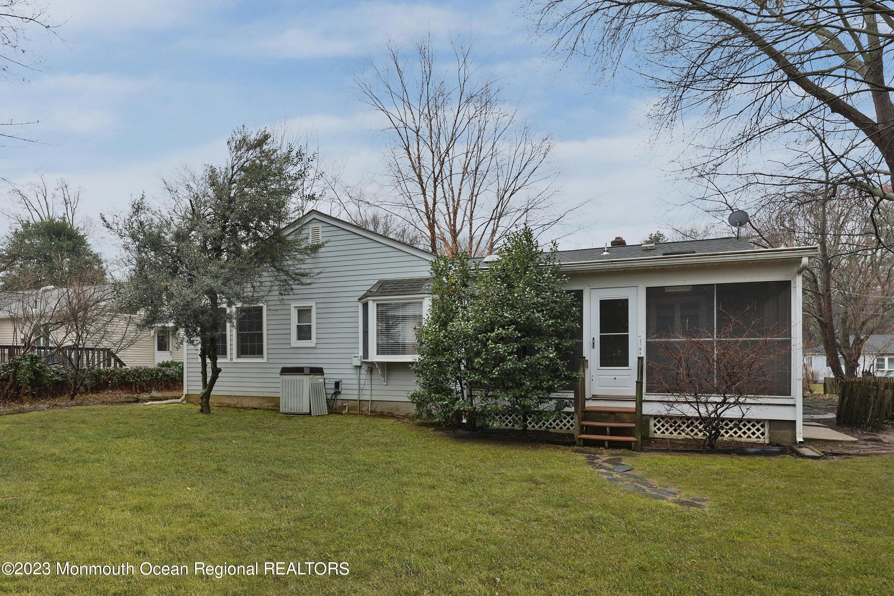 7 Rutgers Drive Fair Haven, NJ 07704 - Photo 26 of 28 758A4189_90_91_92_93