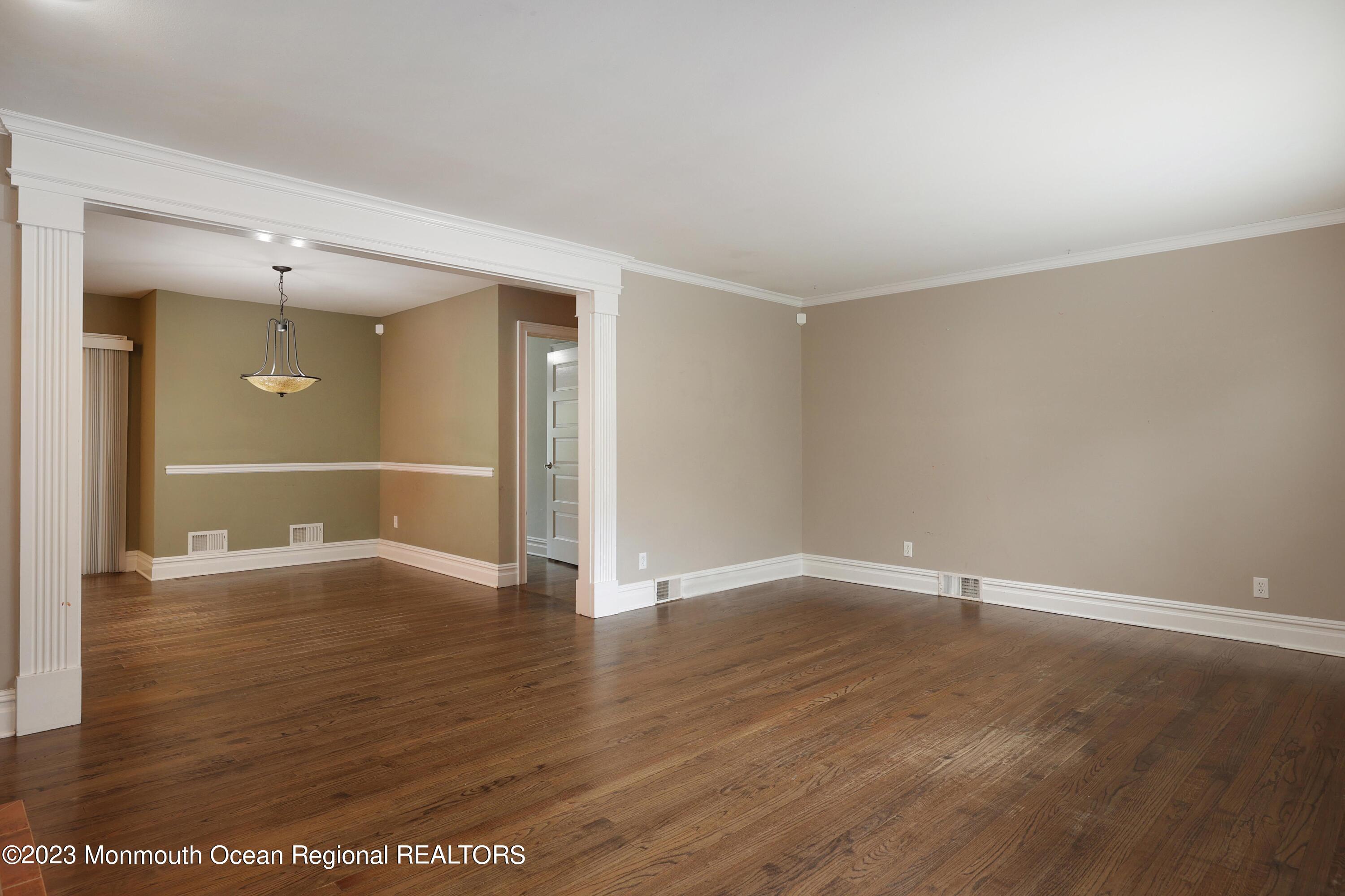 7 Rutgers Drive Fair Haven, NJ 07704 - Photo 5 of 28 758A4031