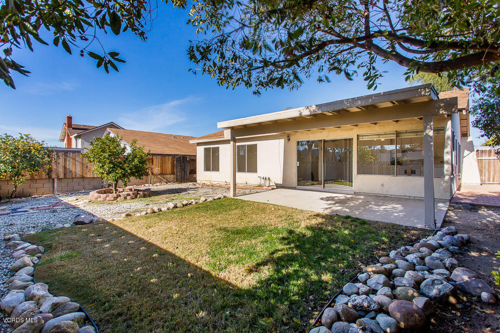 3904 Lecont Court Simi Valley, CA 93063 - Photo 17 of 35 3904 Lecont Court - HsHProd-17