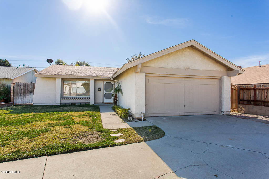 3904 Lecont Court Simi Valley, CA 93063 - Photo 26 of 35 3904 Lecont Court - HsHProd-26