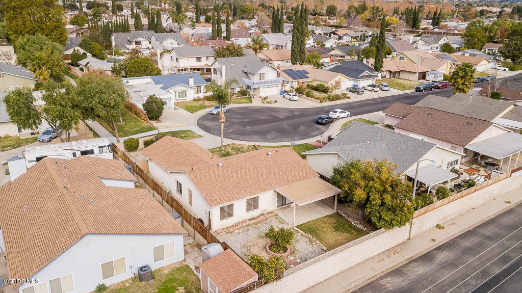 3904 Lecont Court Simi Valley, CA 93063 - Photo 34 of 35 3904 Lecont Court - HsHProd-40