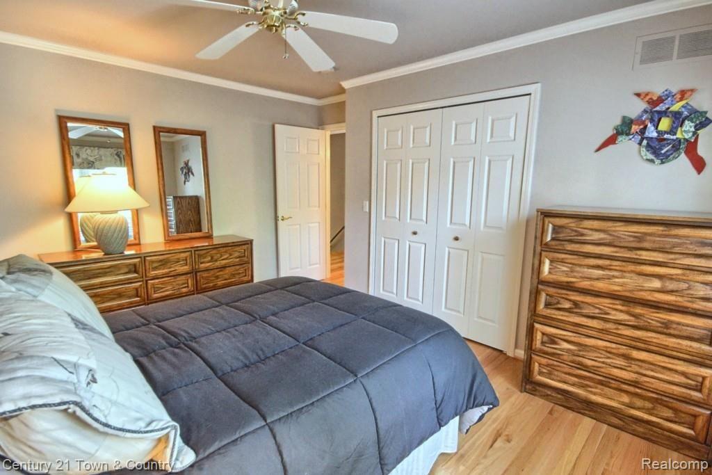 306 Drace Street Rochester, MI 48307 - Photo 23 of 30 4th_Bedroom_2nd_View.jpg