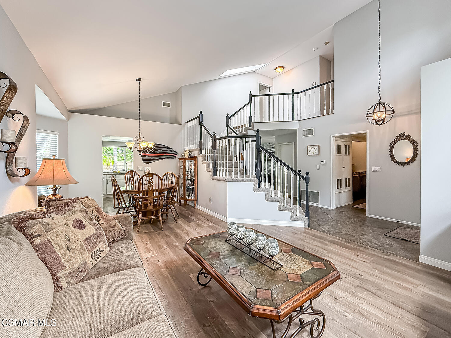 7611 Teak Way Rancho Cucamonga, CA 91730 - Photo 12 of 54 bLiving and Dining5
