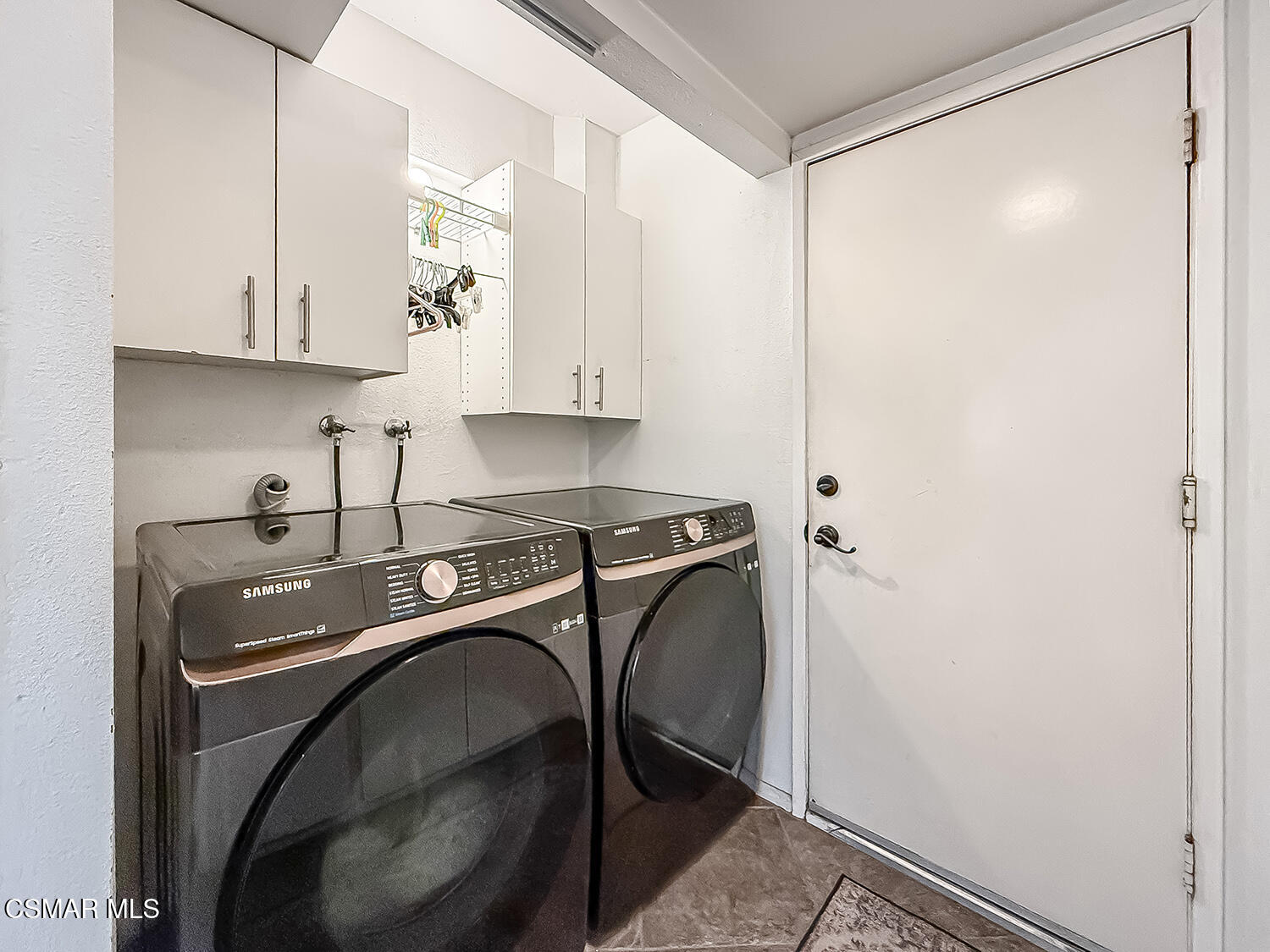 7611 Teak Way Rancho Cucamonga, CA 91730 - Photo 26 of 54 dGuest Bath and Laundry3