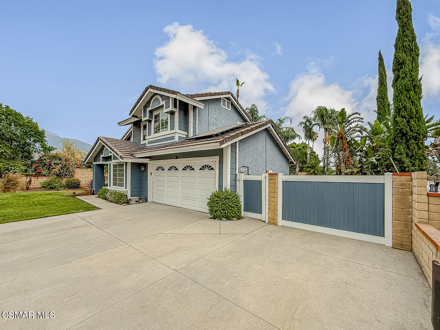 7611 Teak Way Rancho Cucamonga, CA 91730 - Photo 4 of 54 aFront and Entry4