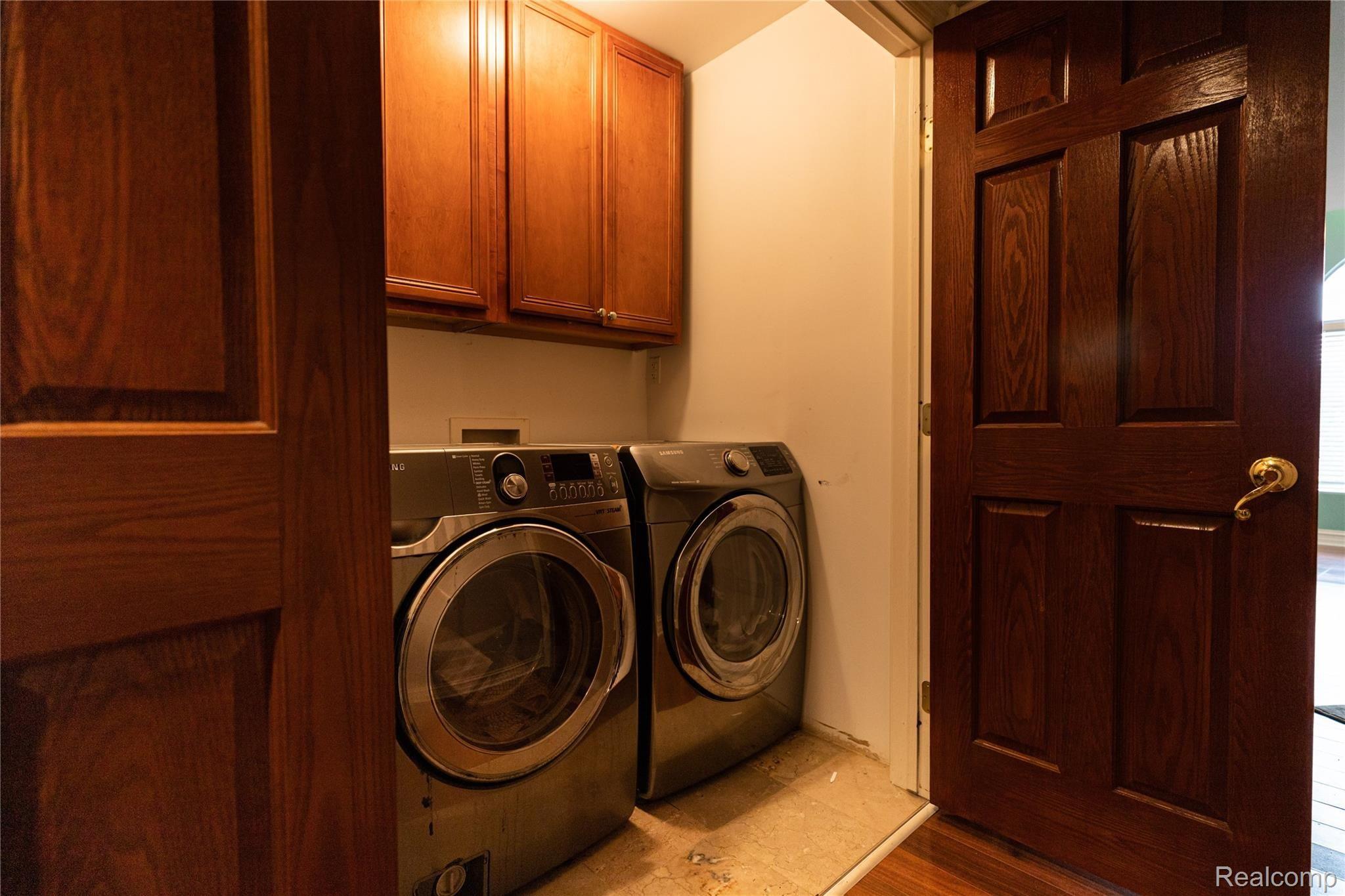 1603 Angela Road Walled Lake, MI 48390 - Photo 67 of 76 1603 Angela Dr-74.jpg